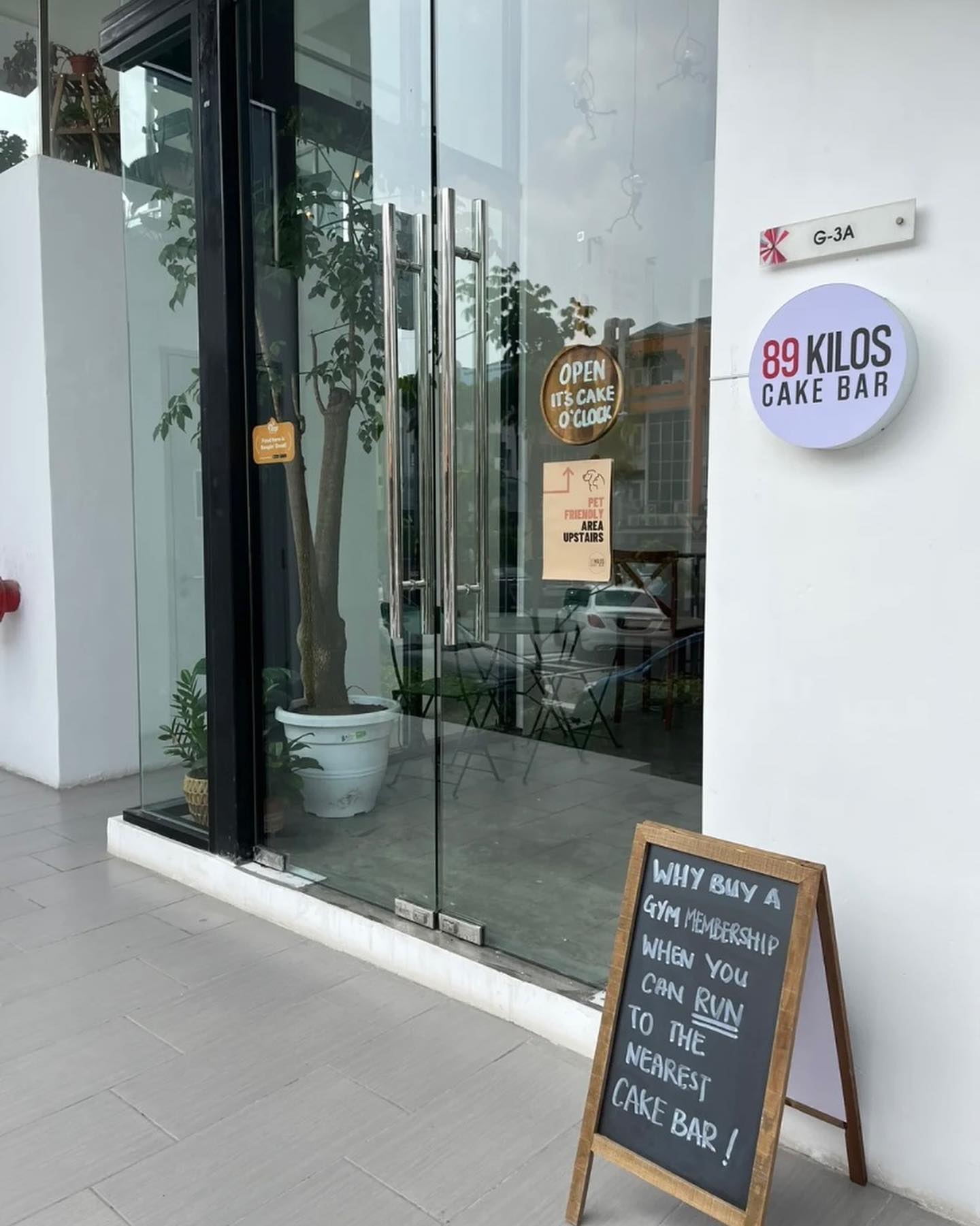 89KILOS CAKE BAR